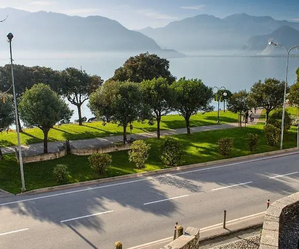 Red - Residenza Silvana * Verbania